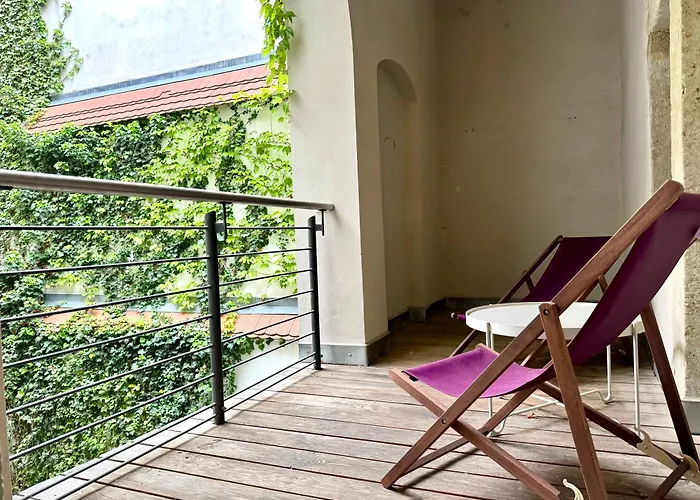 Hip & Minimalist - Stadt Apartments Am Malerweg